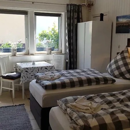 Am Апартаменты *